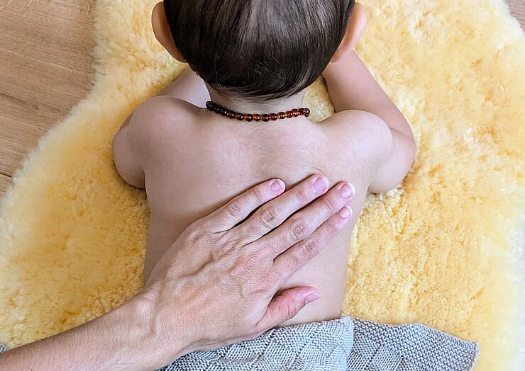 Babymassage nach Leboyer